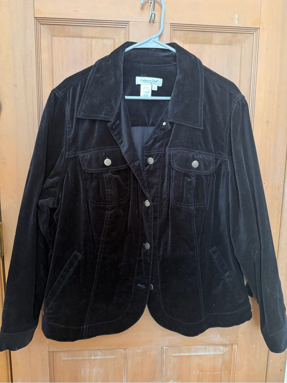 Coldwater Creek Women's Black Velvet Button-Front Jacket with Snap Pockets